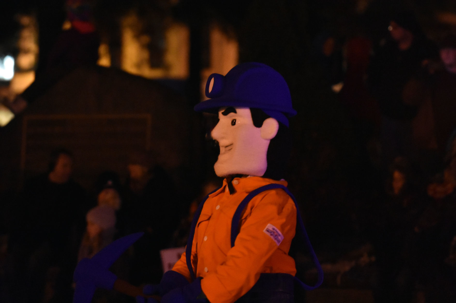 111718-bara-news-collection-light-paradeDSC_0071